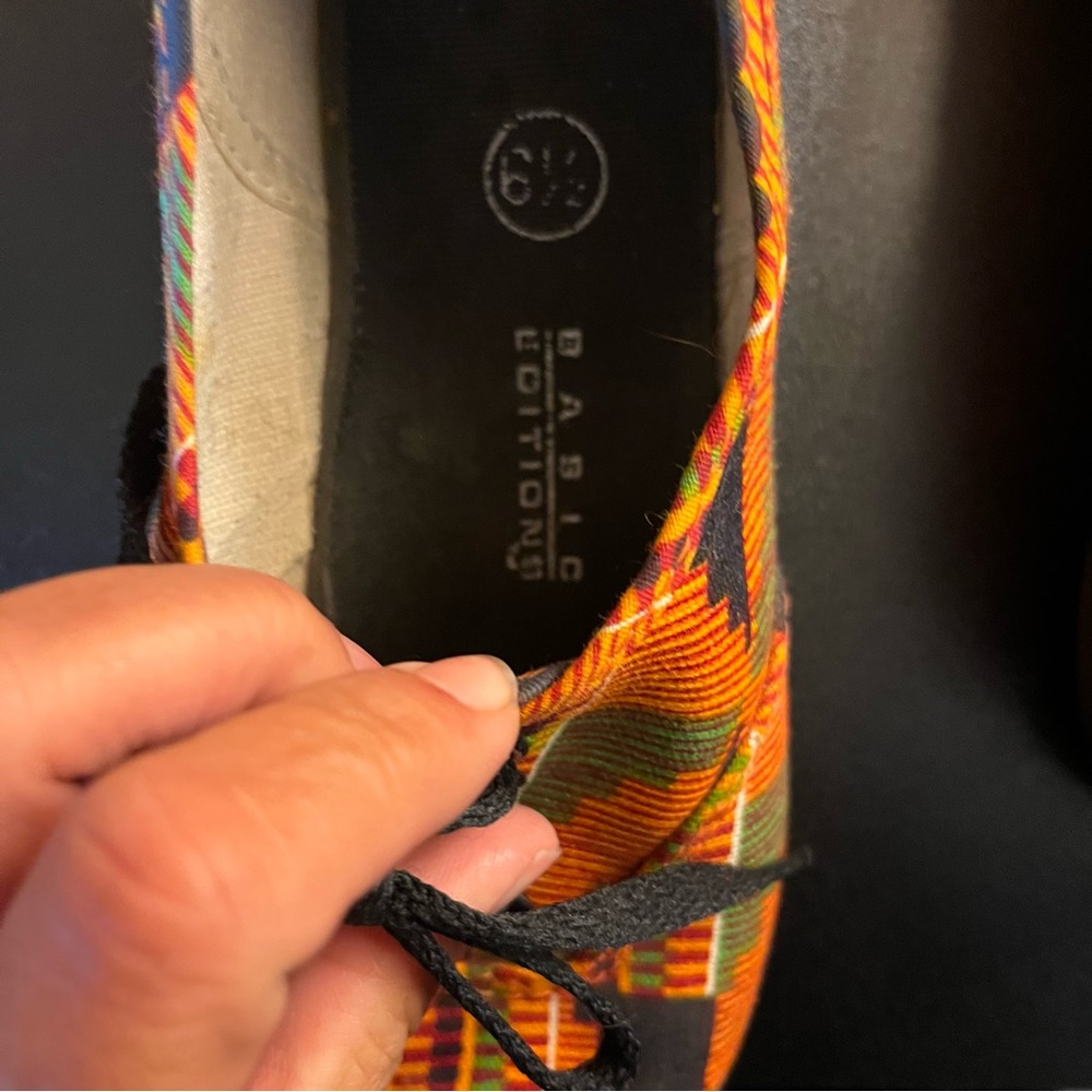 Fun Vintage Sneakers By Basic Edition - image 6